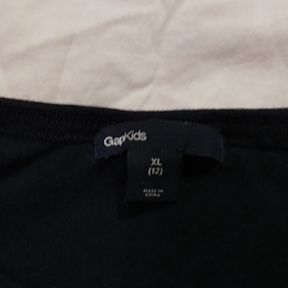 GapKids Girl's Long Sleeve Shirt.  Sequins..  Blue and Gray.